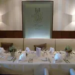 Hoeger's & Restaurant Hotel