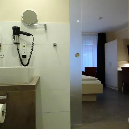 Hoeger's & Restaurant Hotel 4*