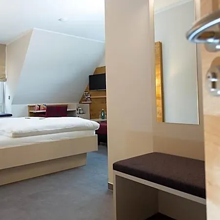 Höger's Hotel&restaurant Hotell