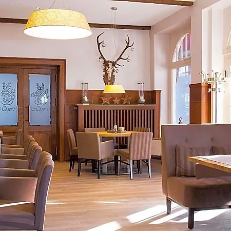 Höger's Hotel&restaurant Hotell
