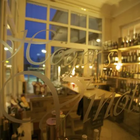 Hoger's & Restaurant 4*