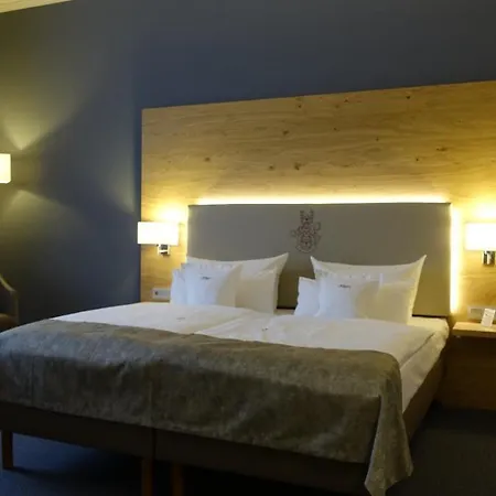 Hoeger's & Restaurant 4*