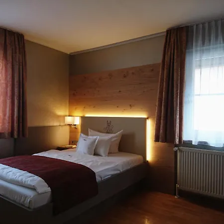 Hoeger's & Restaurant Hotel